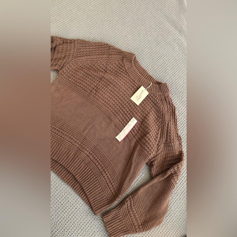 Target (Universal Thread) sweater - new with tags